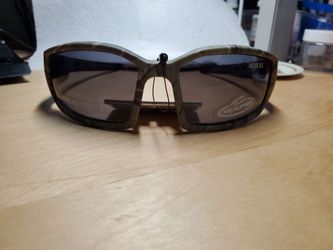 Polarized sunglasses