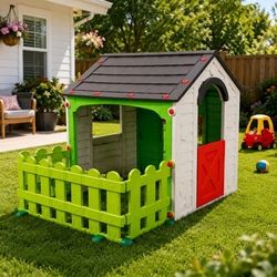 Keter My Garden House Children's Playhouse – Indoor & Outdoor Play Area With Decorative Fence, Half-Door & Window Shutter, Green, 61.4 X 46.5 X 46.1 I