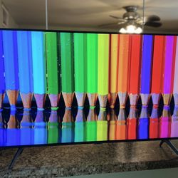 LG 43 Inch Class UQ7070 ZUD series LED 4K UHD Smart webOS  Year 2024