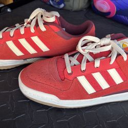 Adidas Low Tops - 10M