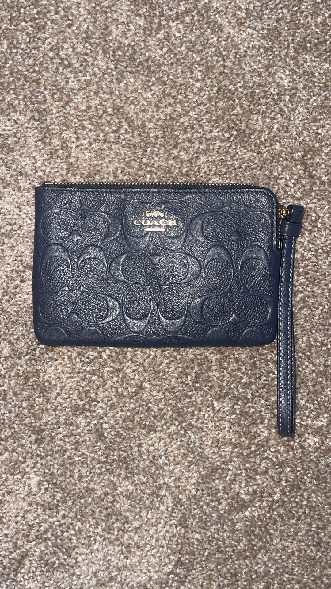 Coach Wristlet (Black)