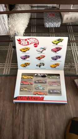 Exclusive Hot Wheels Flying Customs Retro Vehicle - 10pk