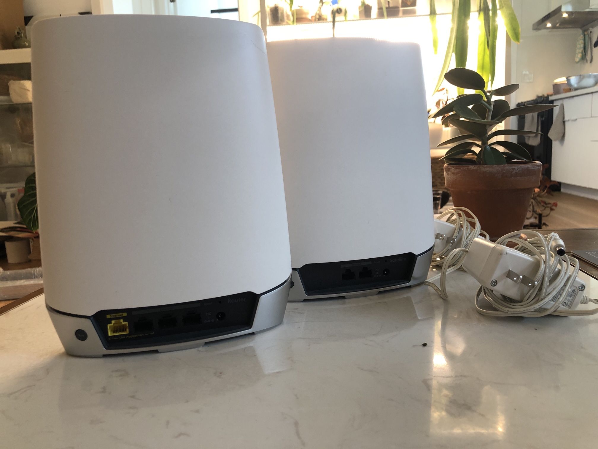 Orbi RBR750 (router) with 1 RBS750 (satellite) for Sale in Temple City