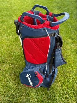 TaylorMade Golf Bag