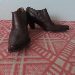 Lucchese Cowboy Ankle Boots Bootie Shoes Brown Leather Women’s Size 7 B
