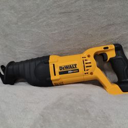 DeWalt 20V Sawzall 