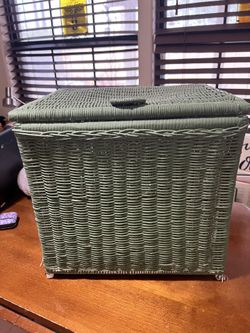 Green Wicker Basket 