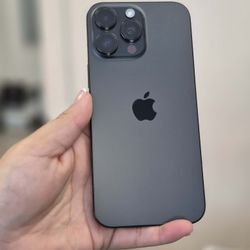 iPhone 16 ProMax UNLOCKED 256GB