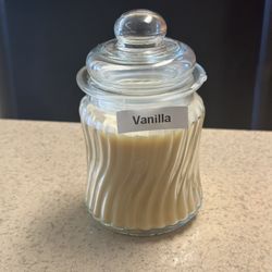 Woodwick Candle In A Unique Jar With Lid