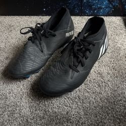 Predator Adida Cleats 