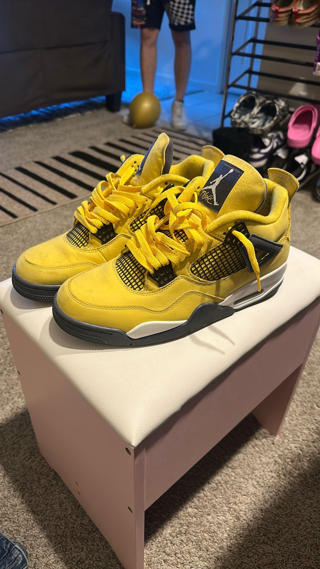 Lightning 4s Jordan Retro