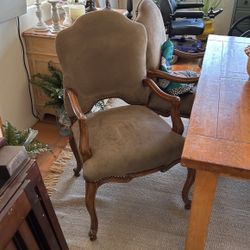 2 Signa Furniture Chairs