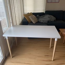 White Ikea Linnmon desk/table top with Hilver bamboo legs Thumbnail