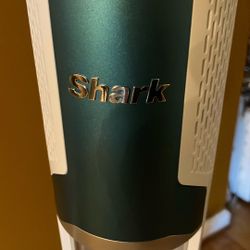 Shark Handheld Vacuum 