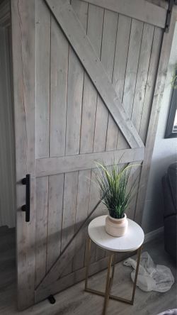 Solid wood barn doors