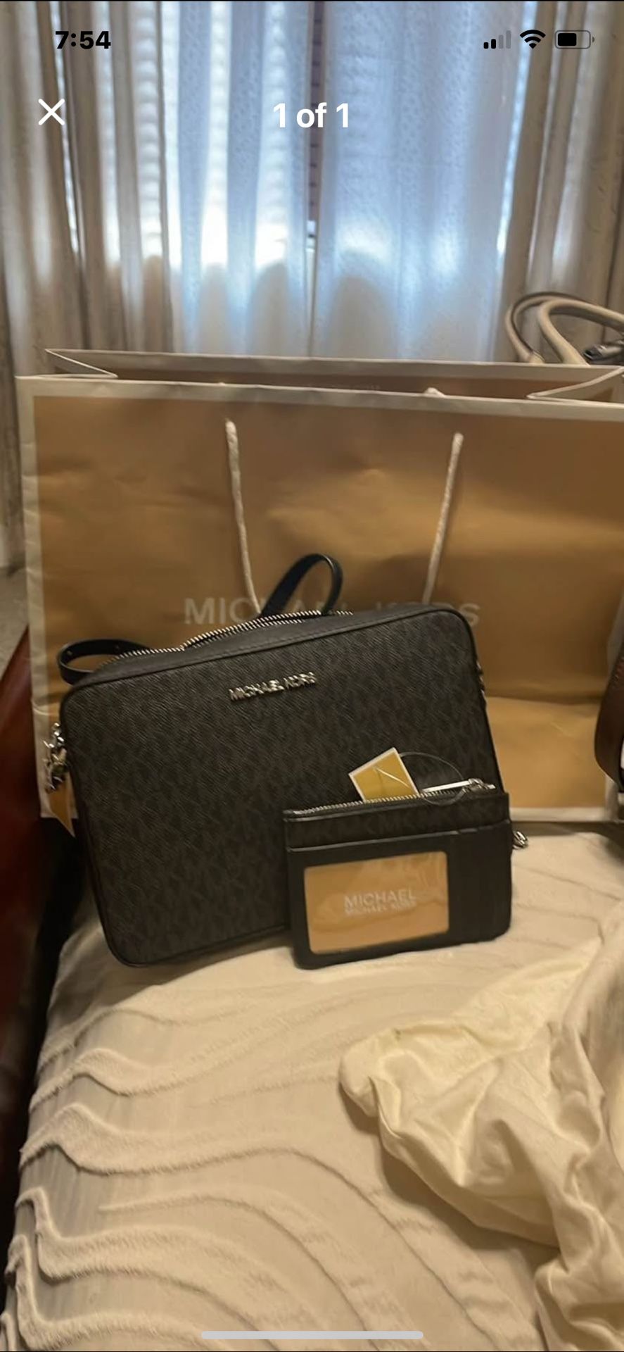 MK Black And Gray Crossbody New With Tags Never used Come With Credit Card Wallet 