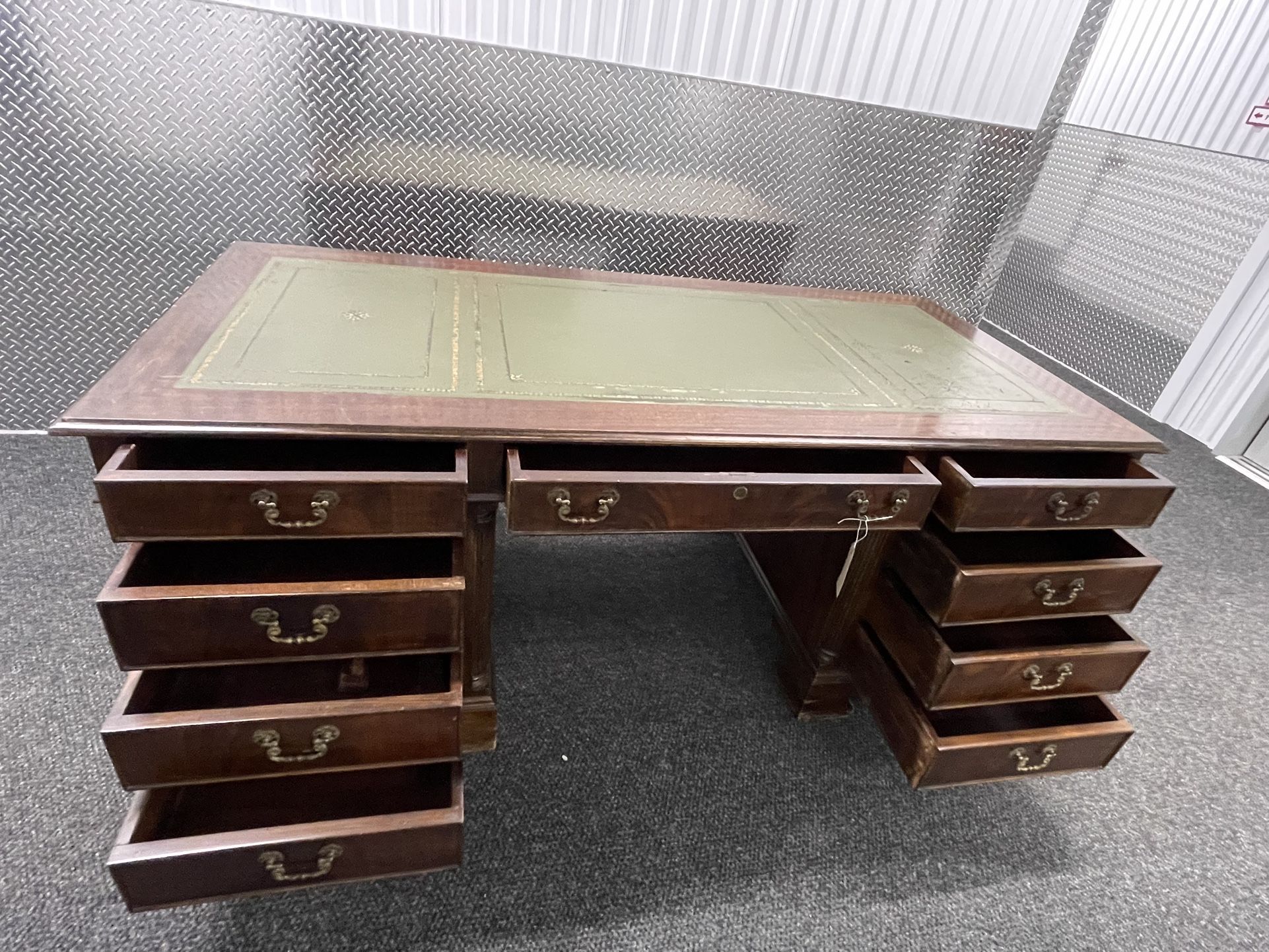 Solid Desk