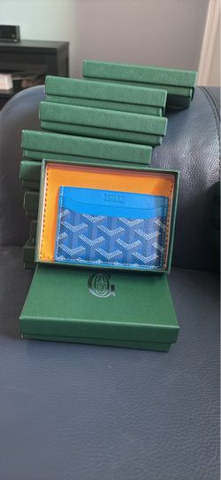 Card holder blue