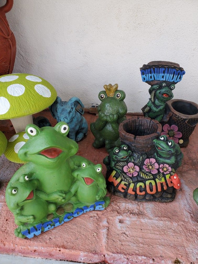 Welcome Frog Pots For Plants And Garden Planter