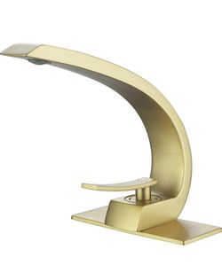 Elegant Modern Design Bathroom Faucet Brushed Gold - Brand New