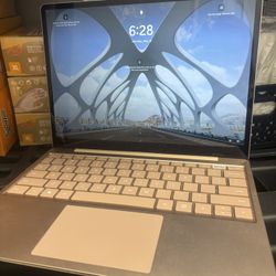 Microsoft surface Go Laptop