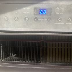 Midea Portable Air conditioner