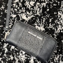 Michael Kors Studded Wallet Like New 