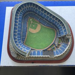 Danbury Mint 2008 night game at Yankee Stadium. LED light up