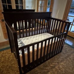 CRIB & MATTRESS