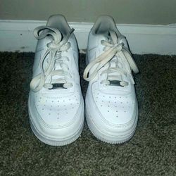 Nike Air Force 1 White – 6.5Y (Women’s 8)