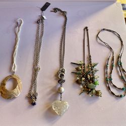 Misc Costume Jewelry Necklaces 