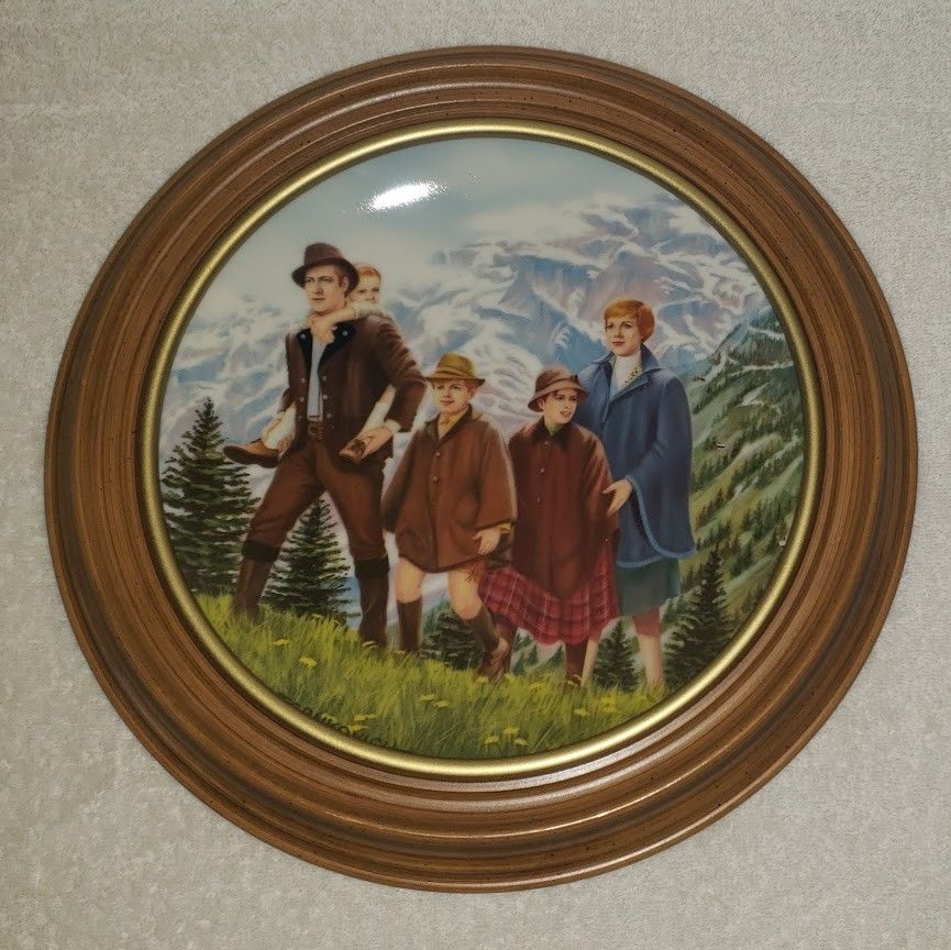 1987 "The Sound of Music - Climb Every Mountain" by Knowles Vintage Decorative Plate in Wood Frame