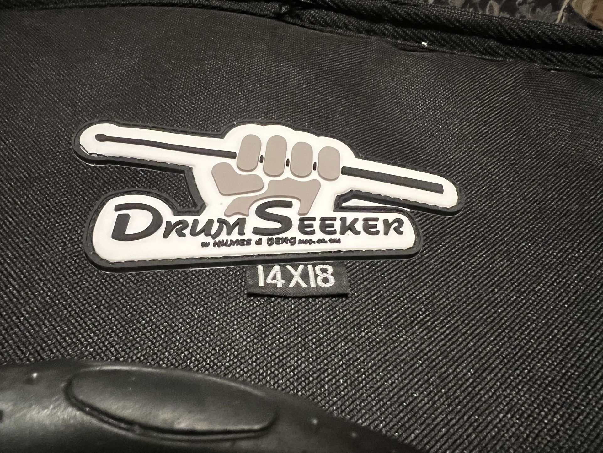 Lightly Used Humes & Berg 18” Padded Bass Drum Bag