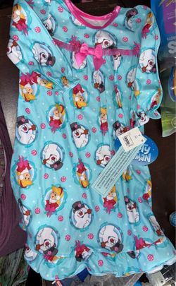 New. Soft flannel nightgown Frosty  18mos