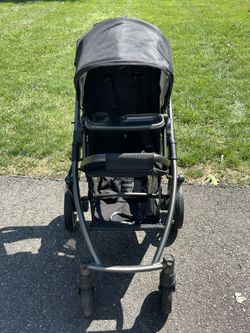 Baby Stroller - High-End Brand Uppababy