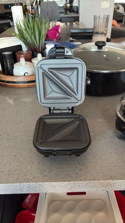 Mini Grilled Pocket Sandwich Maker
