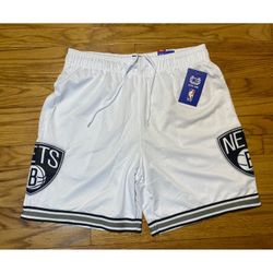 Ultra Game White NBA NETS Basketball Shorts At The Knee Men’s Sz L New!