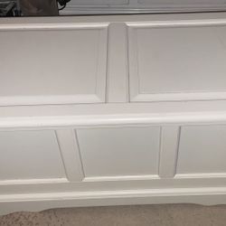 Toy Box/Chest
