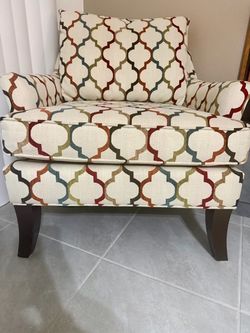Upholstered Accent Chair with Geometric Pattern