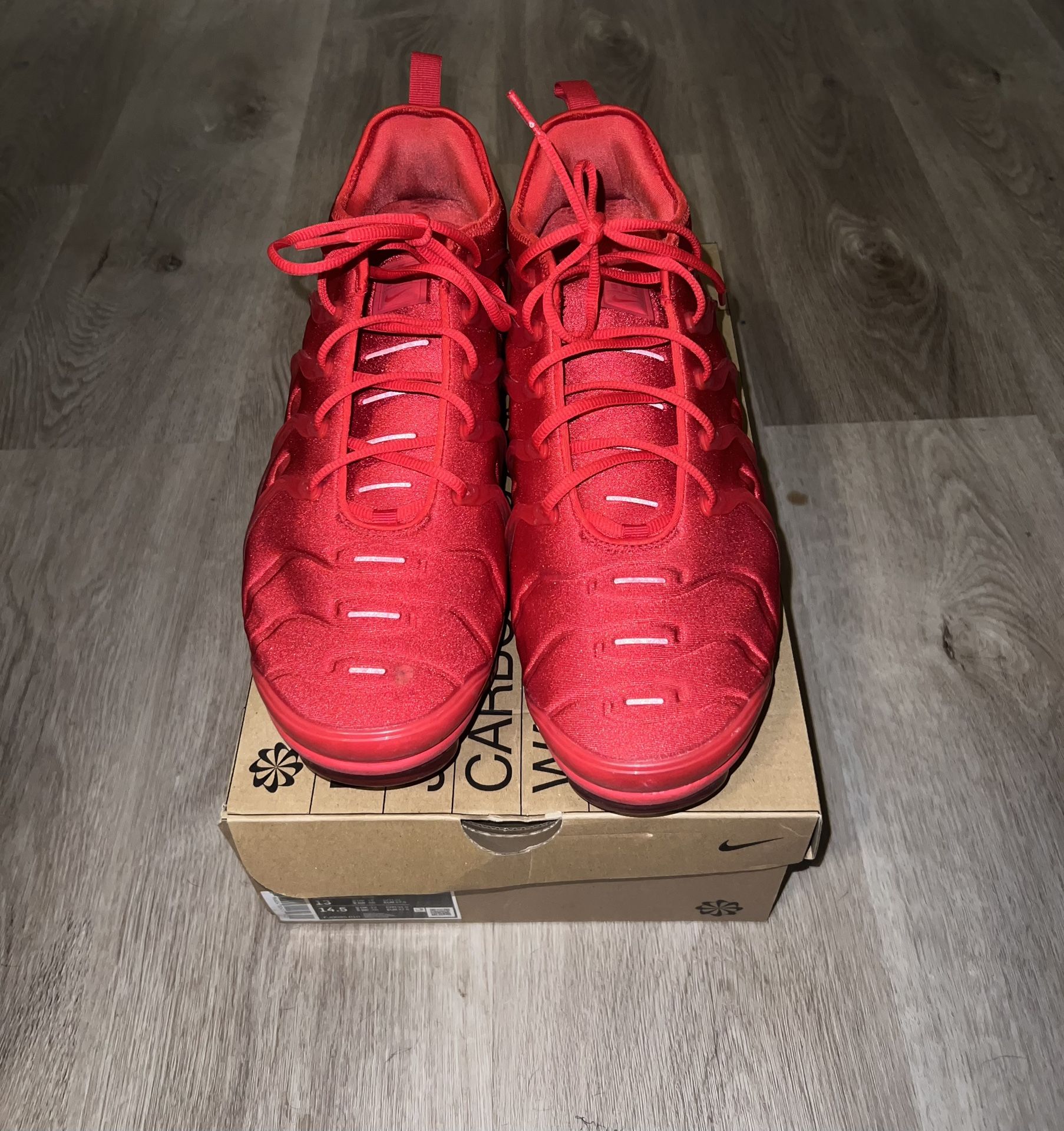 “Triple Red” Vapormax 
