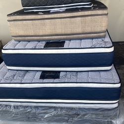 DBL pillow top Set Cal King Mattress And Box 