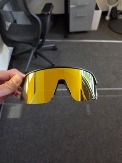 Oakley sutro lite sunglasses