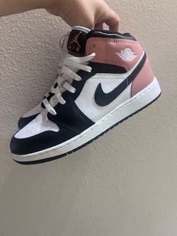 Jordan AJ 1 Mid