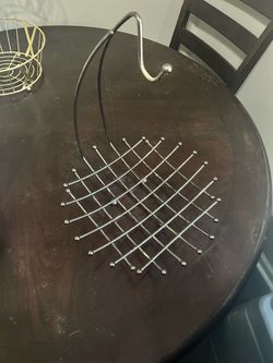 Fruit basket with banana hook 13.5" x 15"H