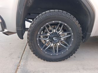 Tires R20