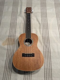 Ukulele Cordoba 15CM Concert Mahogany