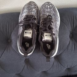 Nike Air Max Siren Shoes