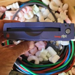 Zip Omega