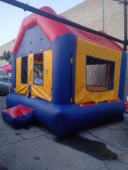 BOUNCE HOUSE 13"× 13"