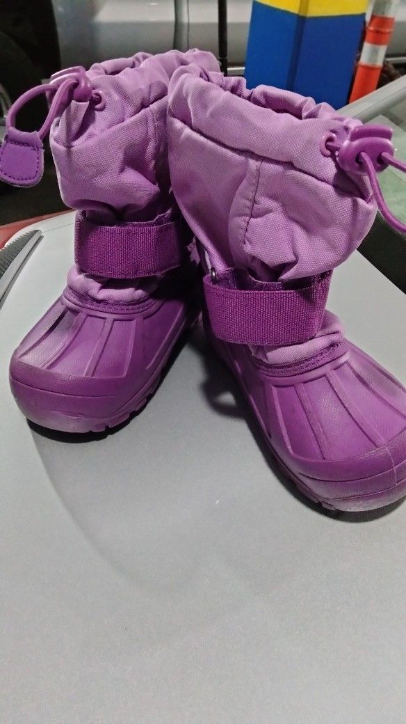 Cat and Jack Winter Boots for Little Girls